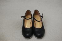 tap shoes 1.jpg - 2013:06:15 13:36:19
